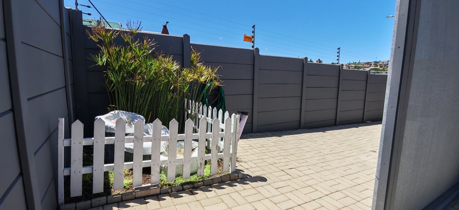 2 Bedroom Property for Sale in Dana Bay Western Cape
